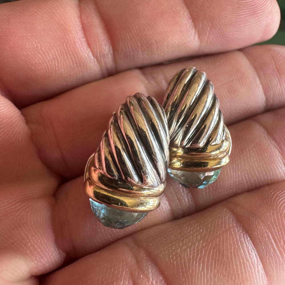 David Yurman Silver and Gold-Toned Earrings - Picture 3 of 8